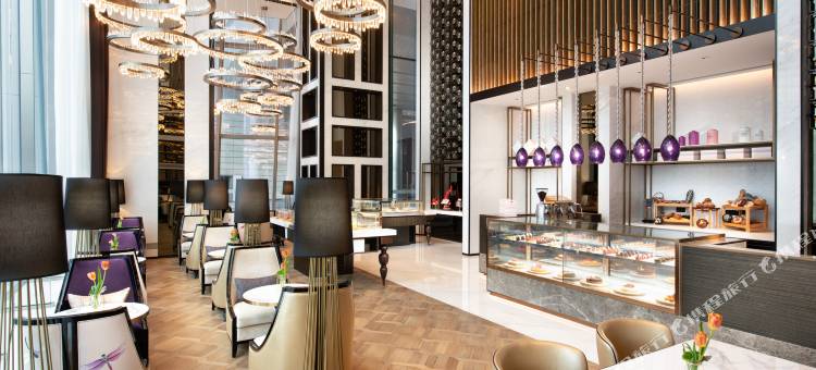 深圳鹏瑞莱佛士酒店图片