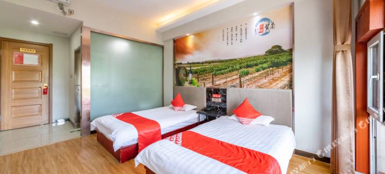 银川月映贺兰轻居酒店图片