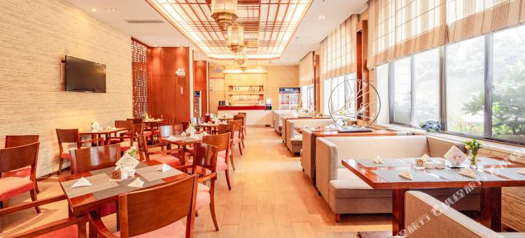 千山和悦酒店(花溪孟关汽配城店)图片