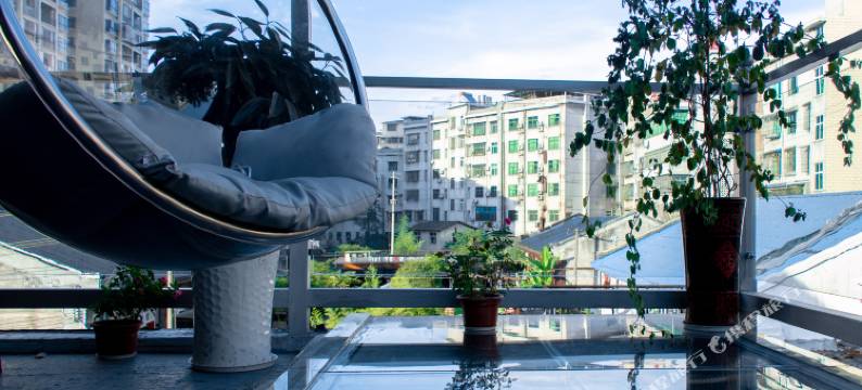 资兴木根小镇客栈(东江湖景区店)图片