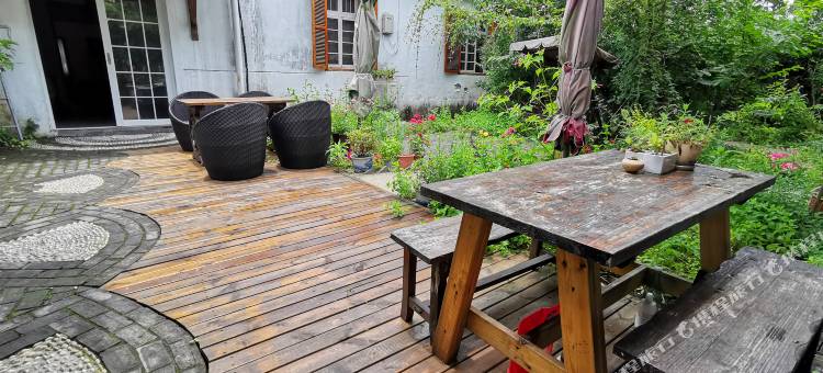 驿雲精品客栈(周庄石榴园店)图片