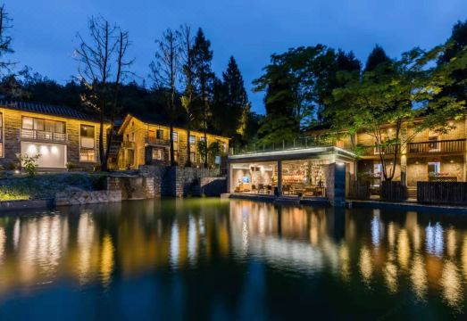 花筑奢·晟境·徒步探险·疗愈森林·度假民宿外景图