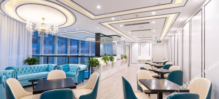 希岸酒店(乌鲁木齐高铁站万达广场店)图片