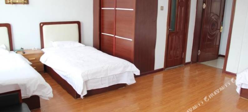 阿尔山峰信宾馆图片