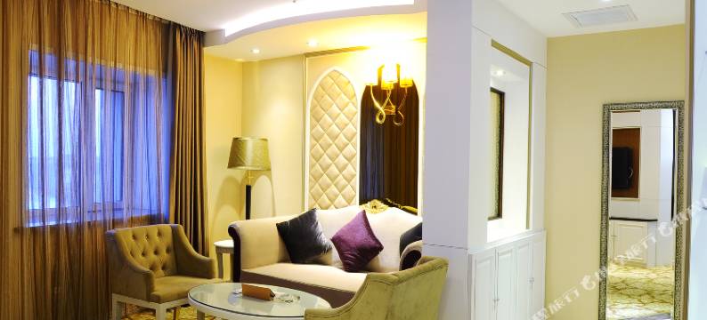 环球大酒店(长春伪满皇宫新天地购物公园店)图片