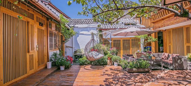 梦回小巷·Wynd雪山溪语丨花园庭院(丽江古城南门店)图片