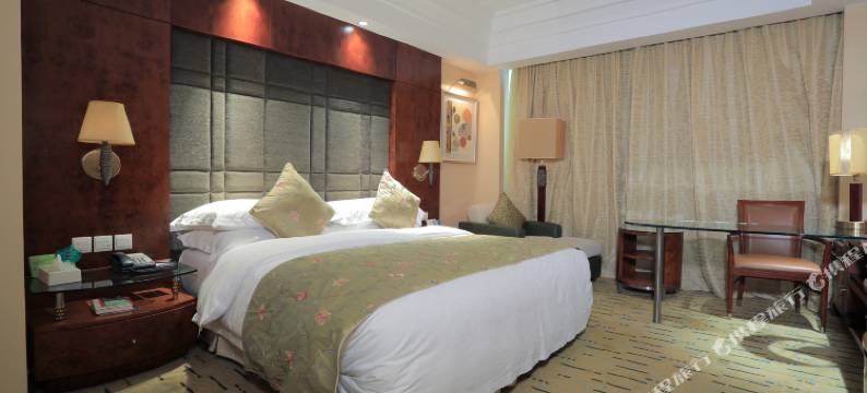 乌鲁木齐尊茂鸿福酒店(和田二街人民公园店)图片