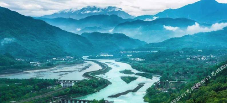 美憩酒店(都江堰融创乐园熊猫谷店)图片