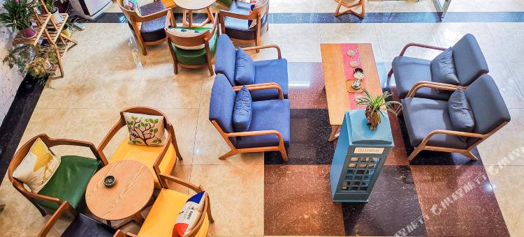 峨眉山凤缘酒店(峨眉山高铁站报国寺店)图片