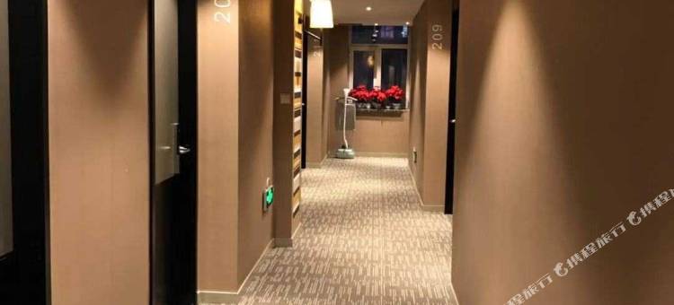 漠河颐居精选酒店(商贸街店)图片