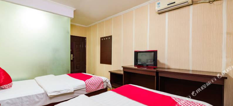 OYO鹤壁乐佳宾馆图片