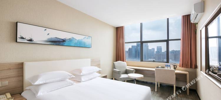 汉庭优佳酒店(杭州临平银泰城地铁站店)图片