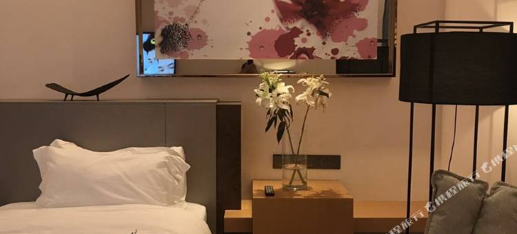 花儿连锁酒店(广西民族大学店)图片
