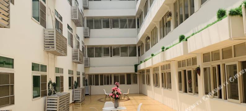 广州中光酒店(三元里地铁站店)图片