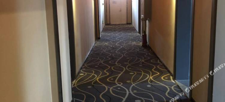 7天优品酒店(鞍山火车站万象汇店)图片