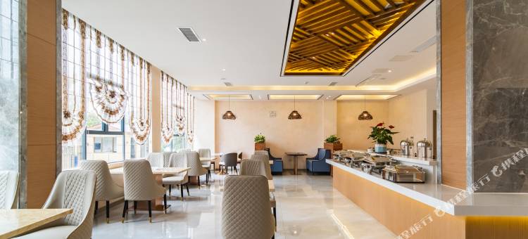 安顺奇峰酒店(夏云工业园店)图片