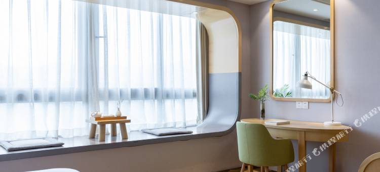 悠熙酒店(重庆大学城轻轨站熙街店)图片