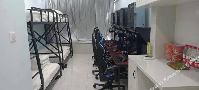 长春F4电竞公寓图片