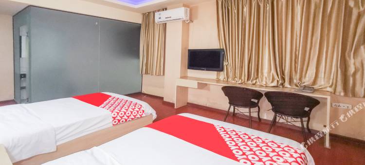 OYO广安新中天宾馆图片