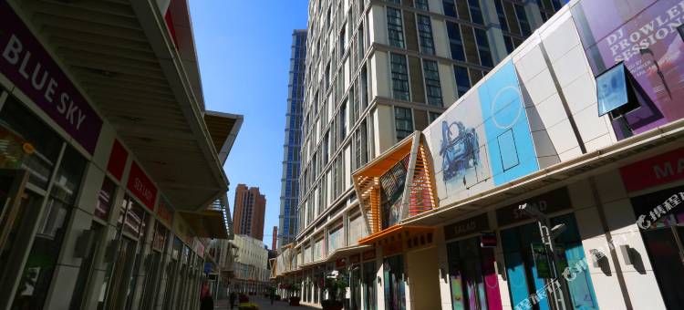 如家UP华驿智旅酒店(长春火车站万达广场店)图片