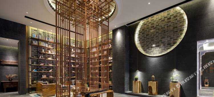 品缦酒店(长沙岳麓洋湖湿地公园地铁站店)图片