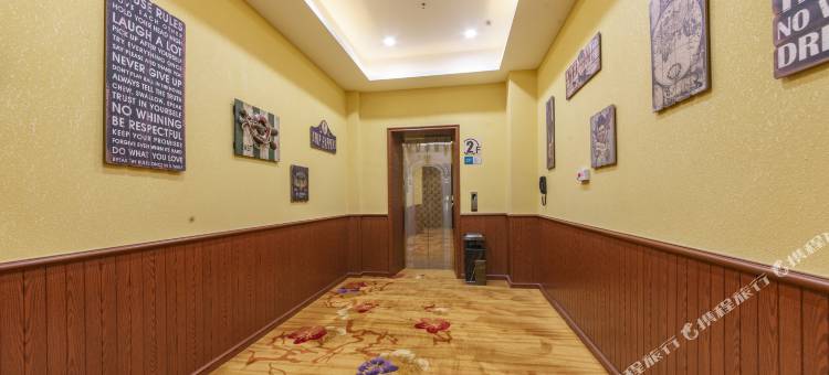 锦尚假日酒店(白城火车站店)图片