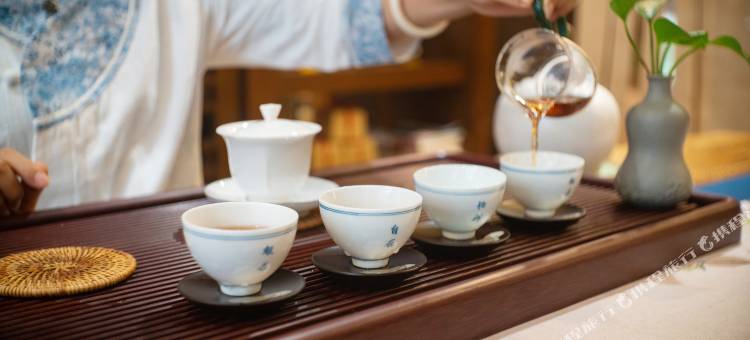 润华世纪酒店(济南西站国际会展中心店)图片