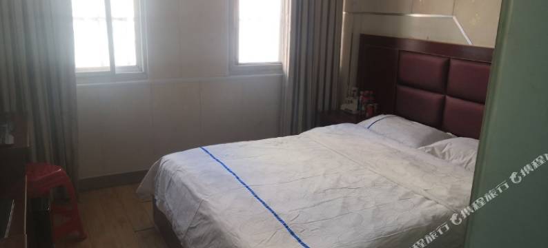 金寨鸿鑫商务宾馆图片