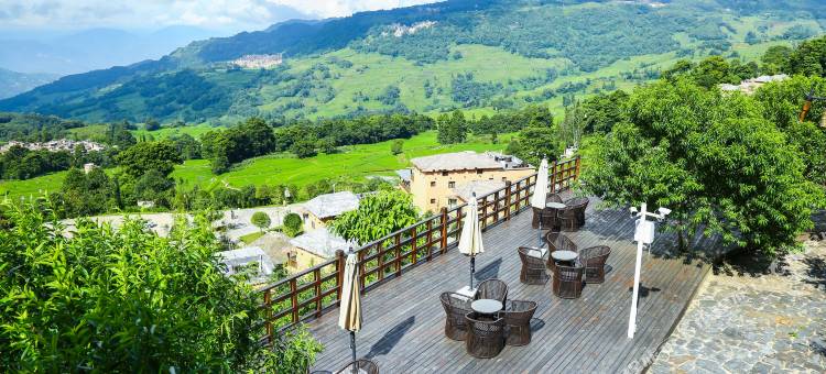 元阳云上梯田酒店图片