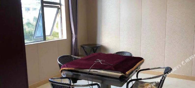 珠海富祥假日酒店(华发商都南屏店)图片