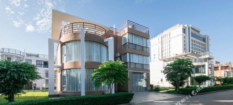 花筑·新典花园别墅(东山岛马銮湾店)图片