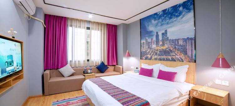 布丁酒店(成都红星桥地铁站店)图片