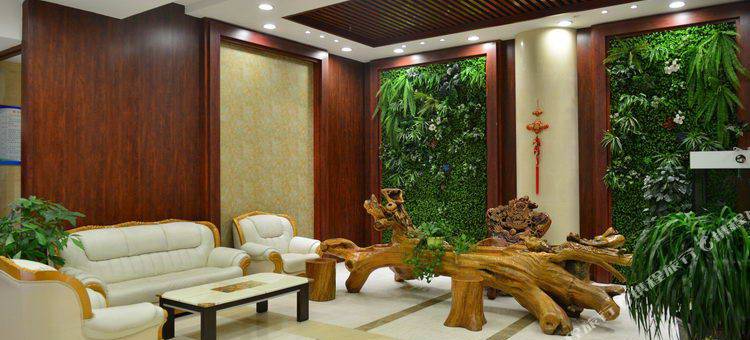 隆鑫睿柏·云酒店(北票建设路店)图片