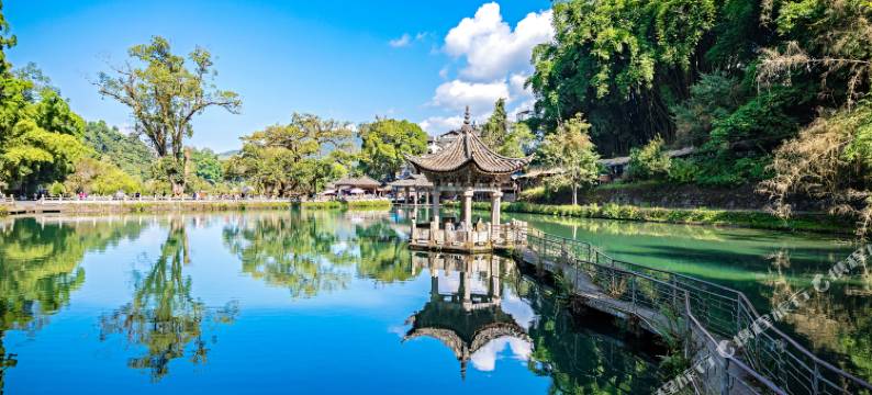 腾冲和顺彩山静墅迷龙家客栈图片