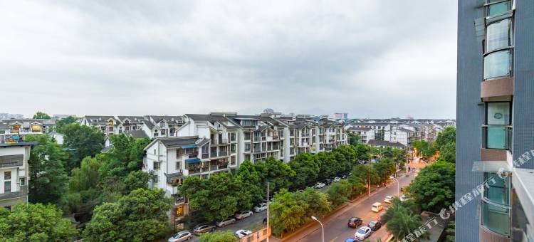 成都宋晓华公寓图片