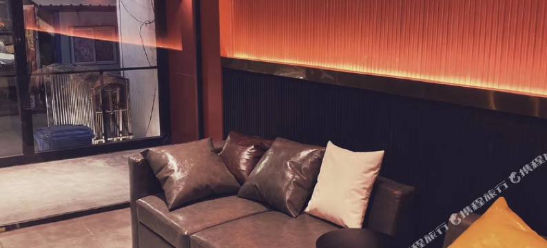 临汾角色艺术酒店图片