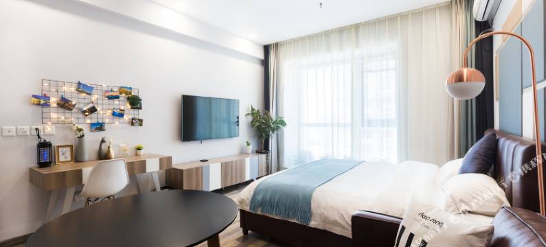 沐光优选公寓(太原亲贤北街茂业天地店)图片