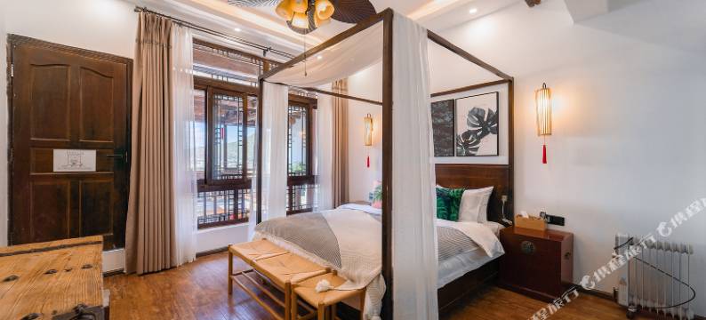 半山墅森林庭院民宿(腾冲和顺店)图片