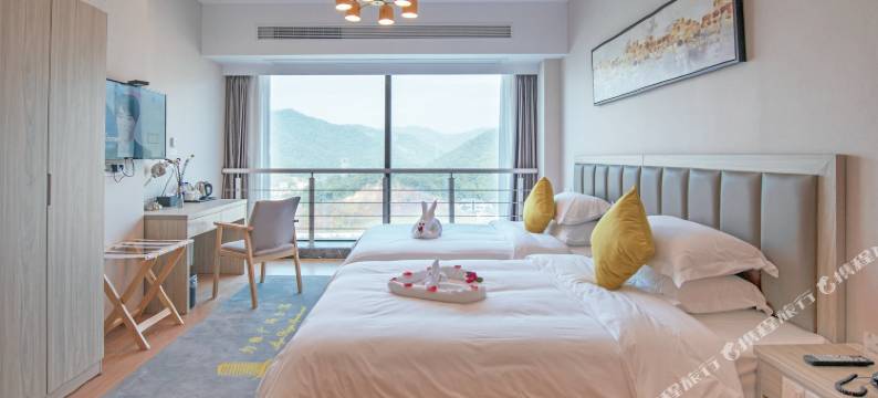 力雅广场酒店(桐庐富春江店)图片