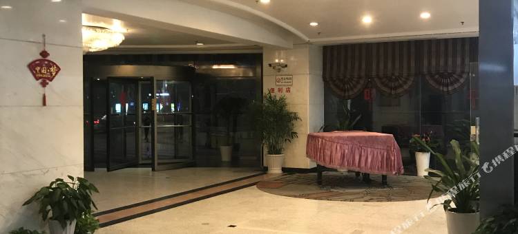 奇点酒店公寓(上海外滩店)图片