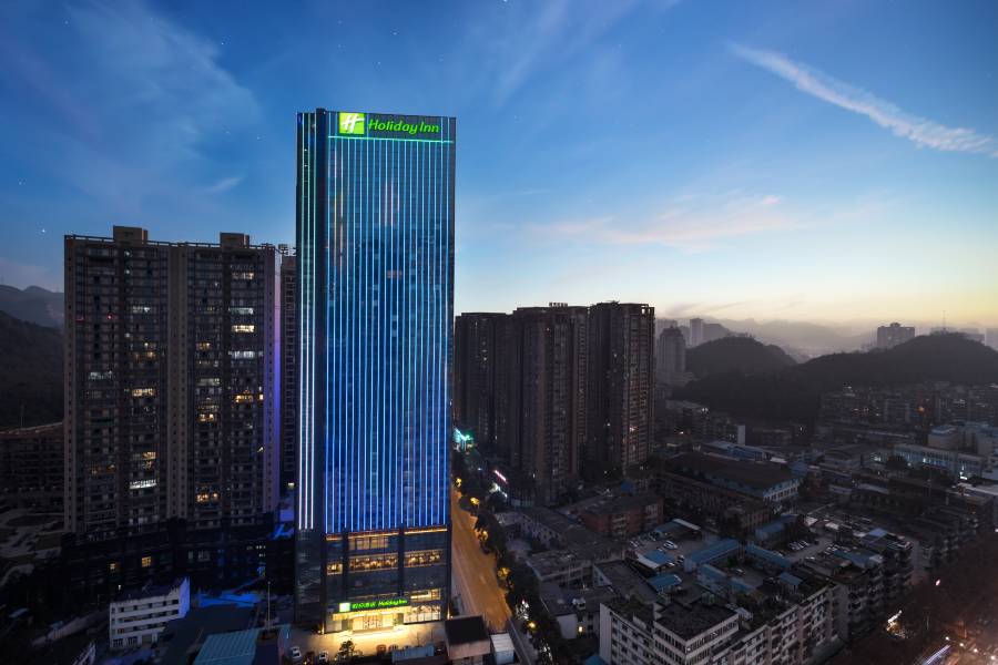 貴陽南嶽假日酒店(甲秀樓青雲市集店)