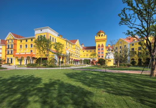 上海巴塞罗娜国际度假酒店（欢乐谷店）