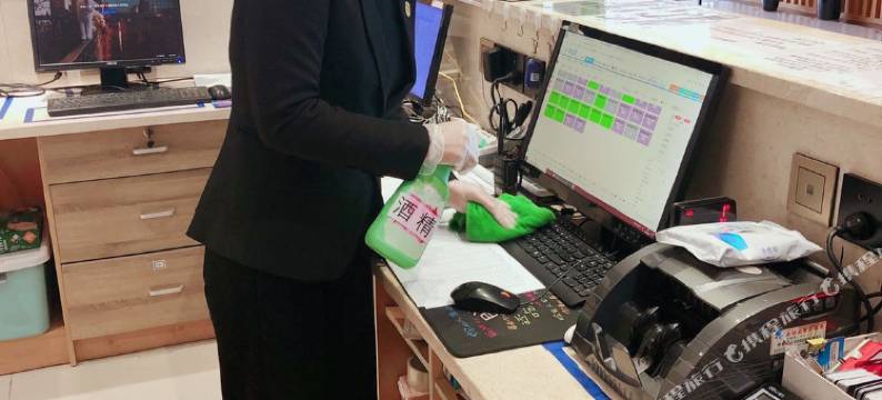 晚归•初见酒店(苏州火车站地铁站店)图片