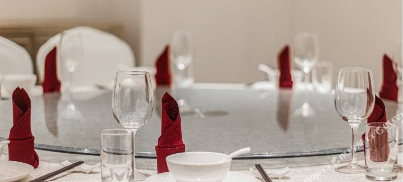 铂曼酒店(深圳宝安中心体育馆翻身地铁站店)图片