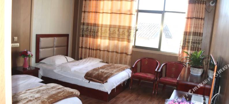 昆明红土地山里红酒店图片