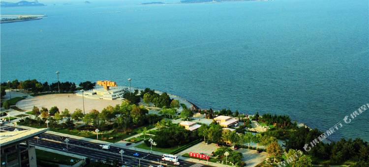 斯维登度假公寓(威海会展中心大相框店)图片