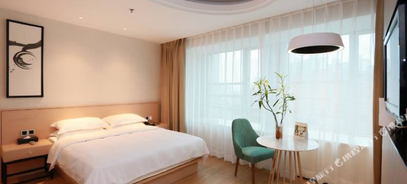 上海新时空君蘭酒店(中山公园地铁站店)图片