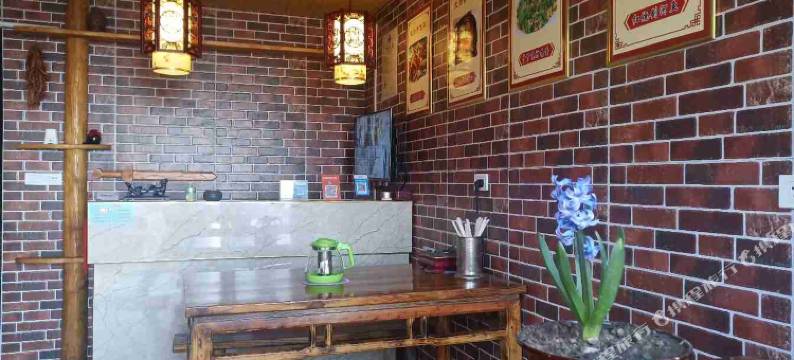 武当山景间客栈图片