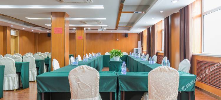 睿柏·云酒店(衡水火车站人民路榕花大街店)图片