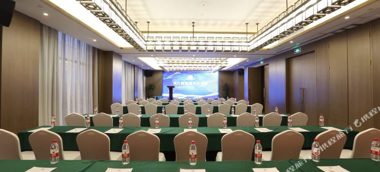 湖南金融中心戴斯温德姆酒店图片